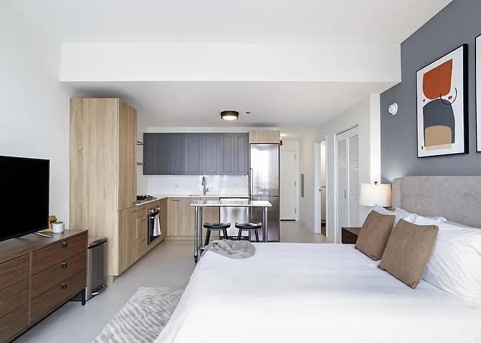 Landing Modern With Amazing Amenities